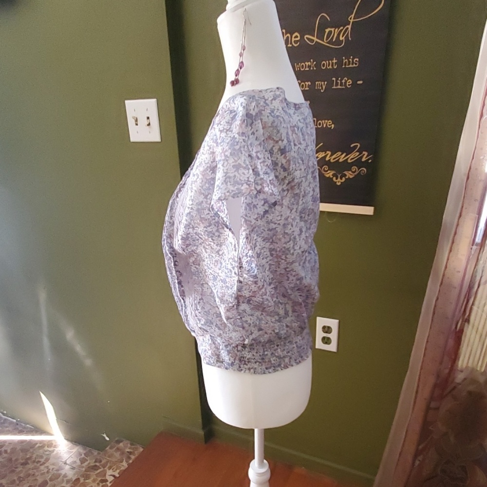Blouse - Picture 3 of 4